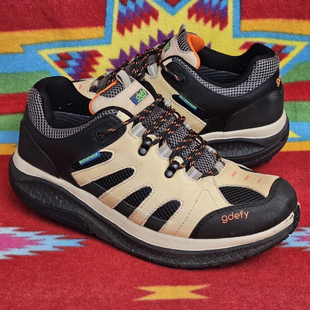 Gravity Defyer Radius Shoes Mens Size 9.5 Tan Waterproof Outdoor G-Defy Sneaker